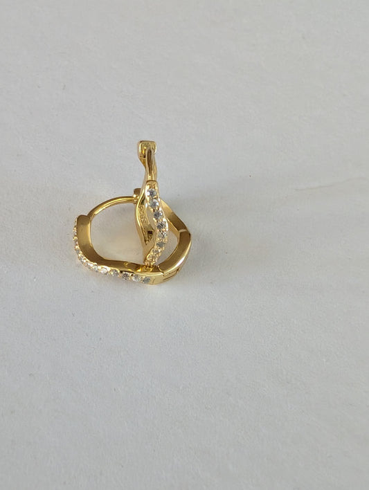 'Wave' 18k Gold pave hoops